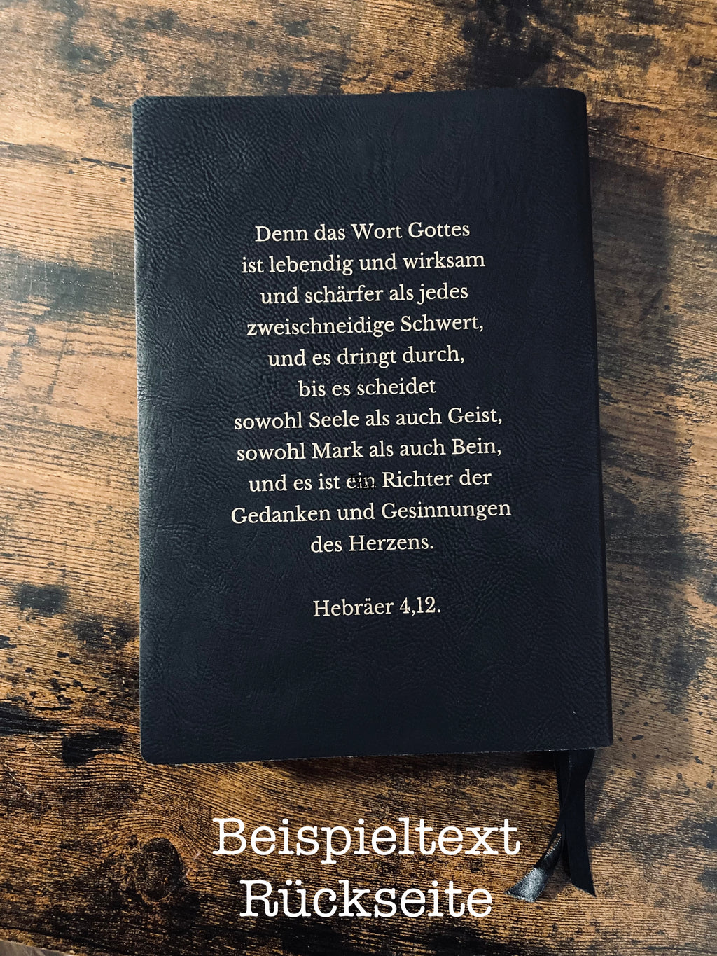 Bibel neu einbebunden mit handgefertigtem Bibelcover aus  Echtleder oder Kunstleder mit Prägung oder Gravur – ReBible Bibelrestaurierung & Bibelreparatur